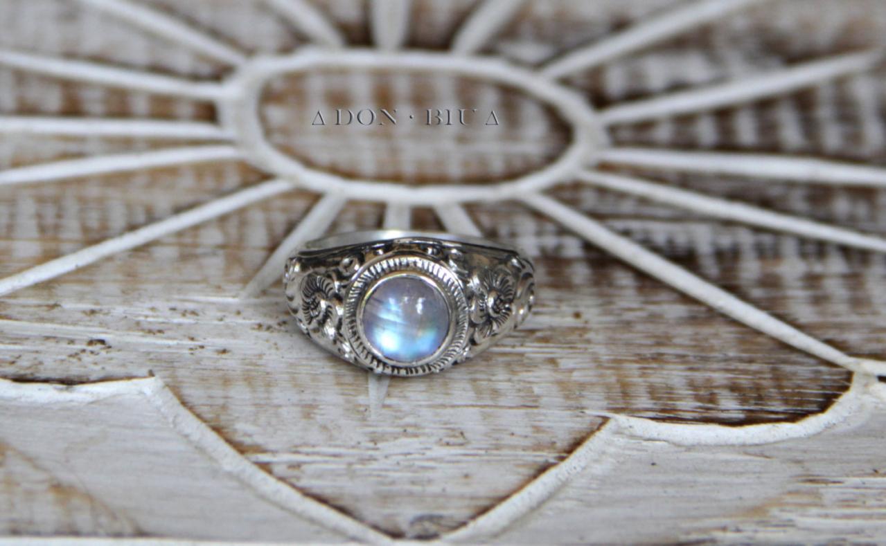 Moonstone Ring, Sterling Silver Moonstone Gemstone, Carved Ring, Gemstone Carved Ring, Bohemian Ring, Womens Silver Rings, Personalized Ring